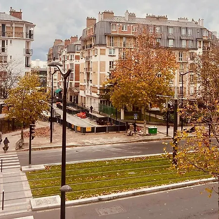 Des Tulipes In Париж