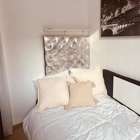 Апартаменты Des Tulipes In *