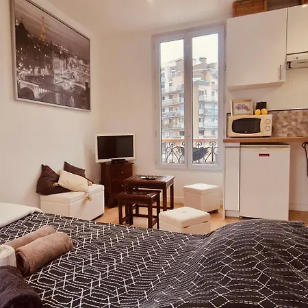 Apartament Des Tulipes In Paryż